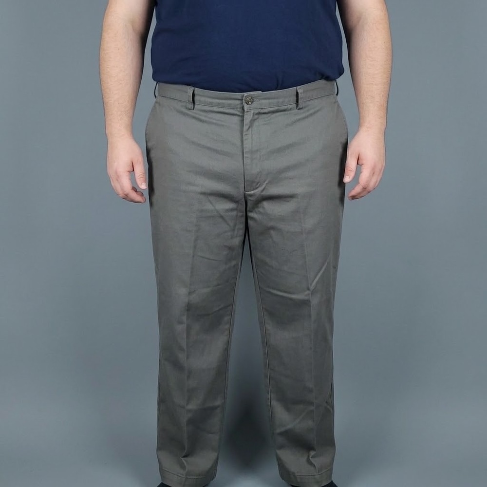 IZOD Men's Gray Chino Pants 38x29 100% Cotton EUC